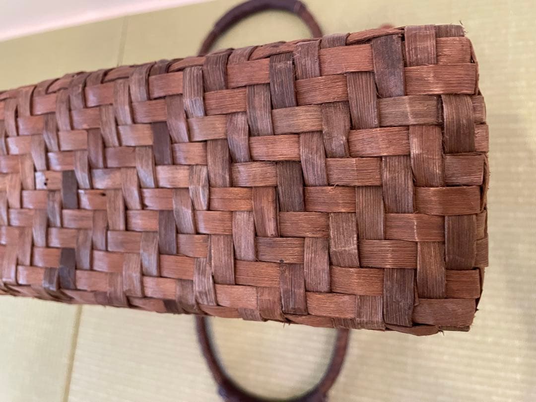 かごやくるみかごバッグ