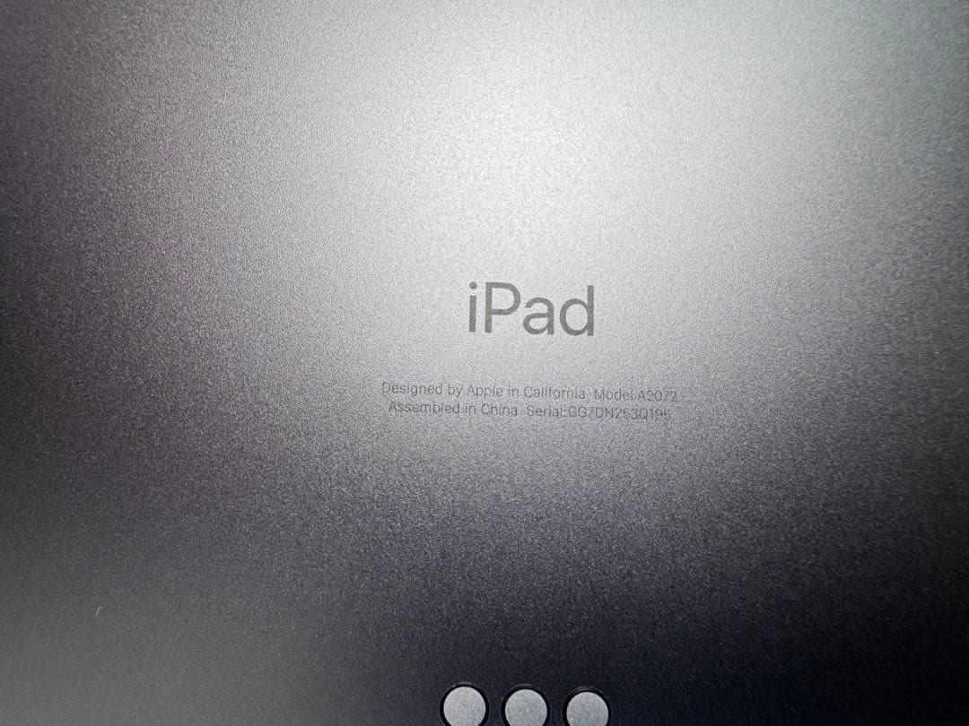 【てた】美品 Apple iPadair第4世代 セルラー＆WiF