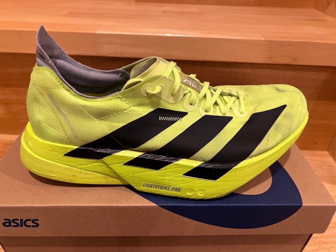 アディオスプロ4 26.5センチ