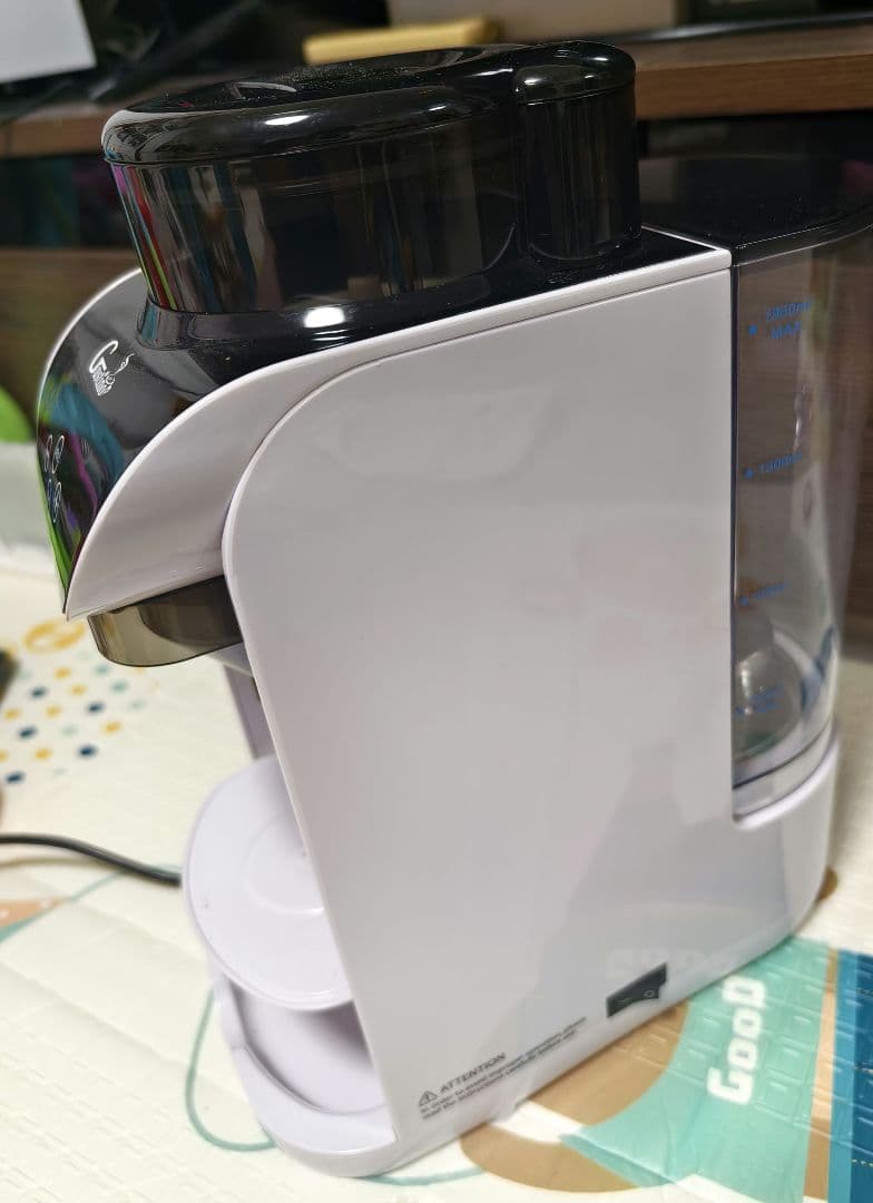 Gustino 自動ミルキングマシン　ミルクメーカー　調乳機