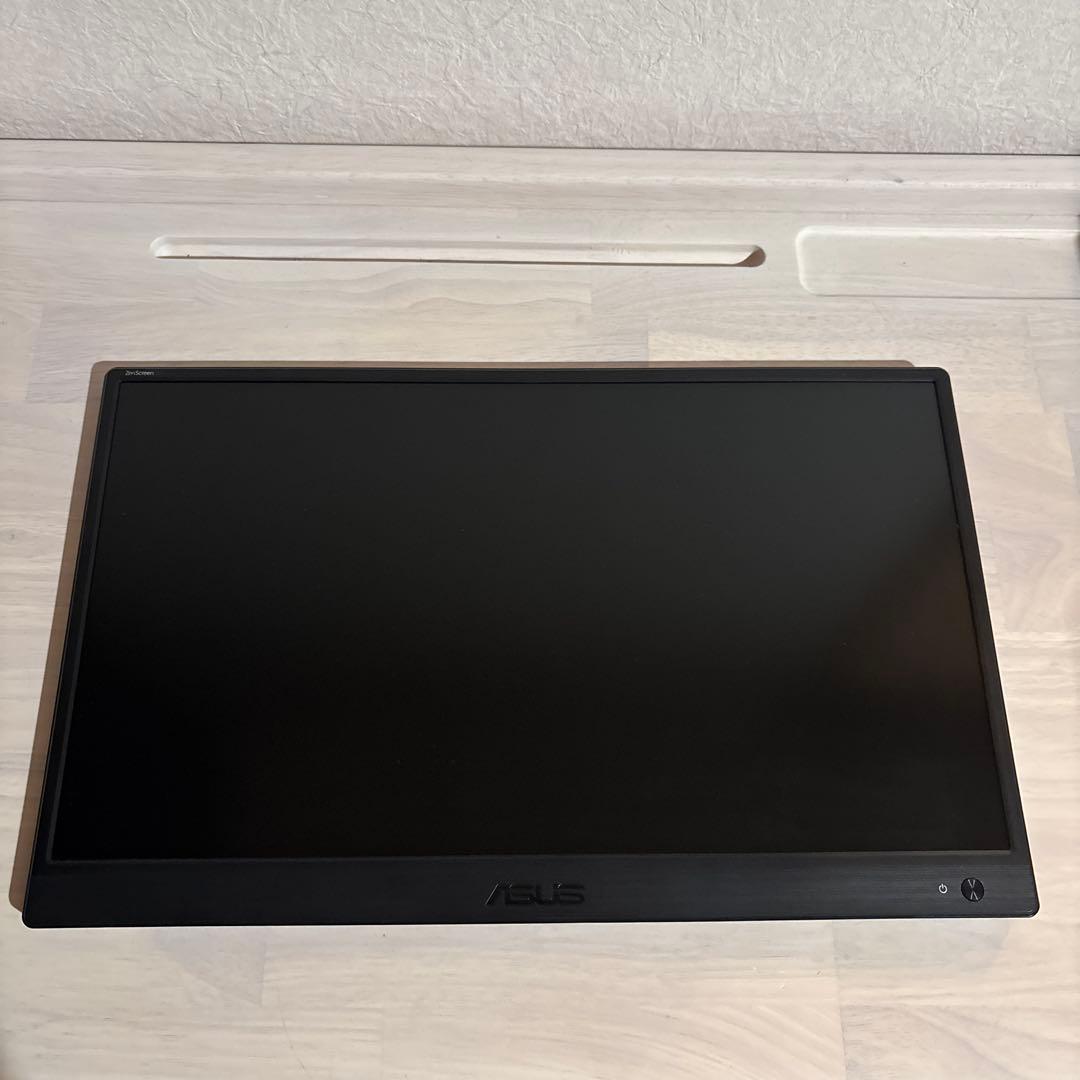 ASUS MB165B ポータブルモニター 本体とケーブル、カバー付き