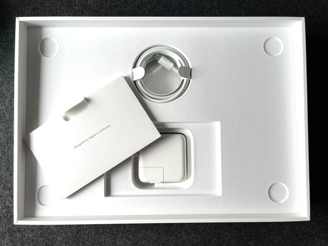 【本日値下げ中】MacBookAir M1 2020(16/512GB)アクセ付