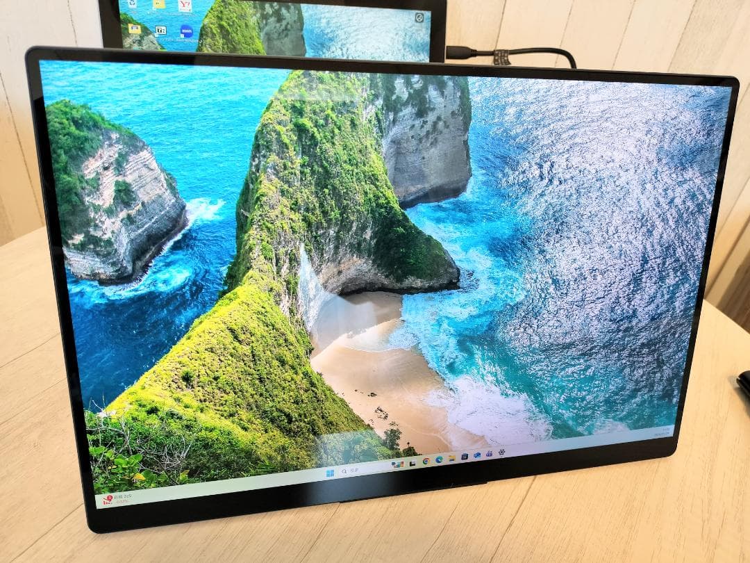 ちりめんバナナ【美品】EWEI 4K モバイルモニター 15.6