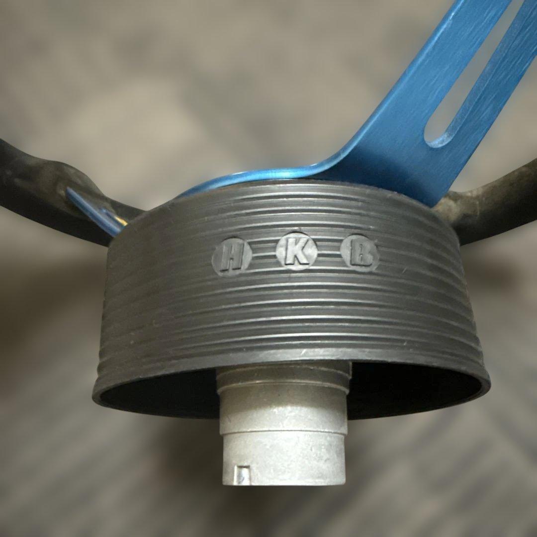 『最終値下げ』momo ステアリングハンドル