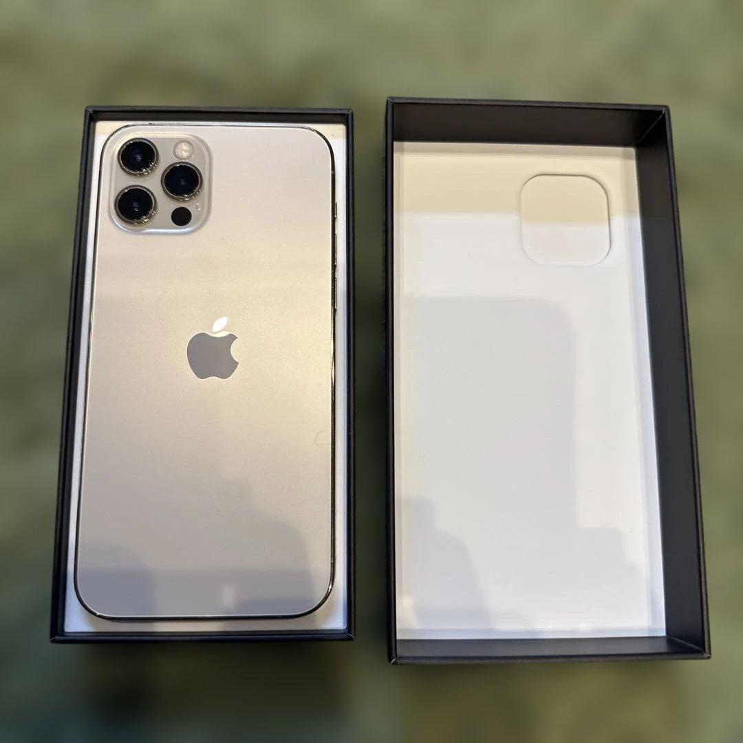 iPhone12 Pro 256GB ゴールド　ケース付き