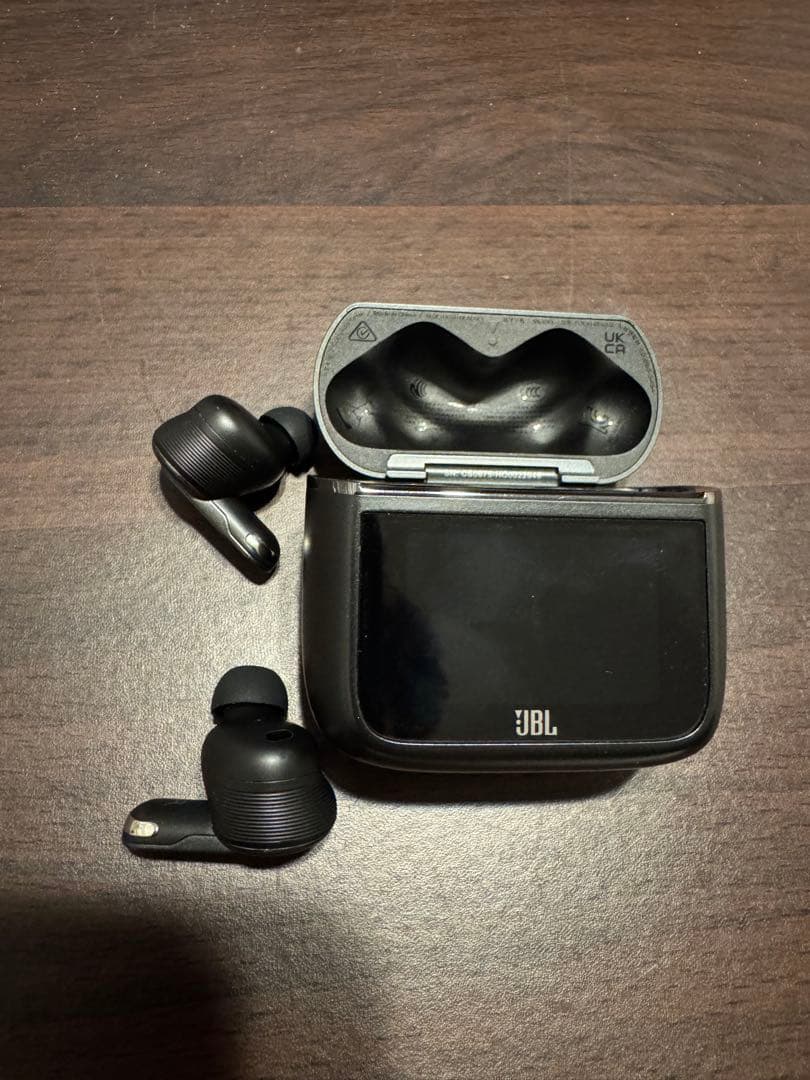 JBL Tour Pro 3 ワイヤレスイヤホン