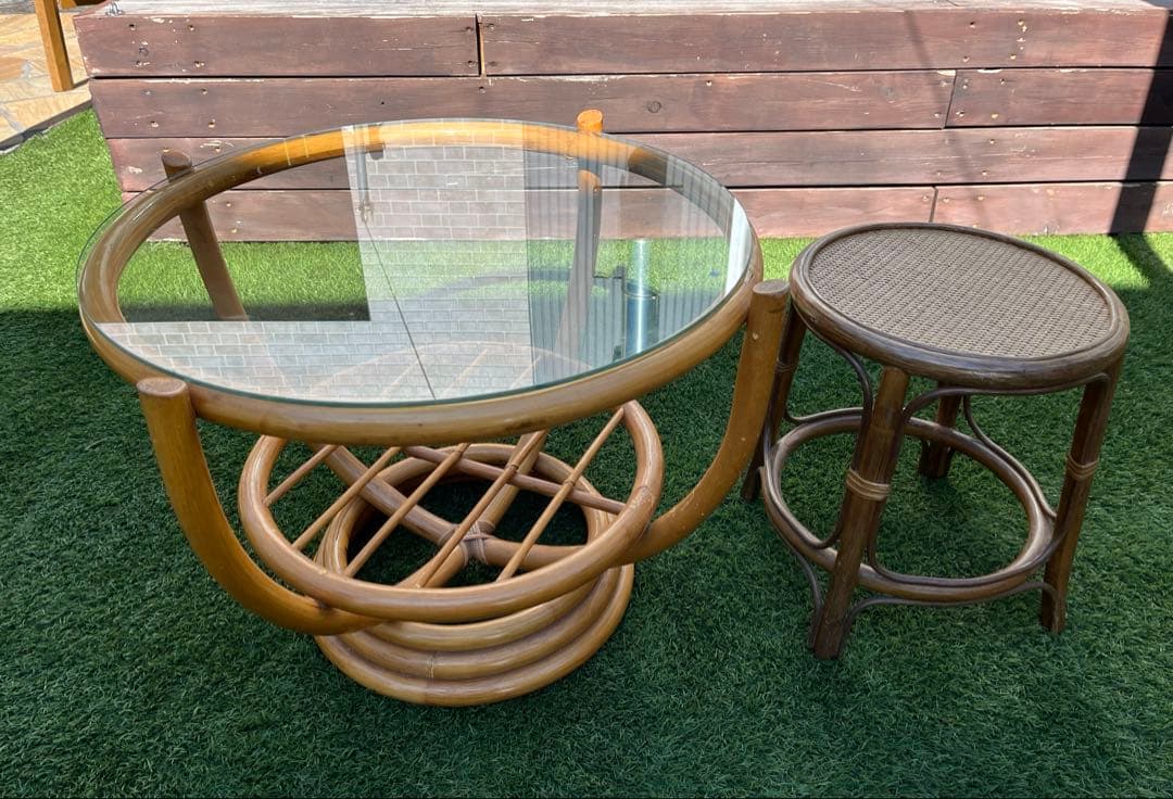 【昭和レトロ】藤 ラタン 丸テーブル　丸椅子セット