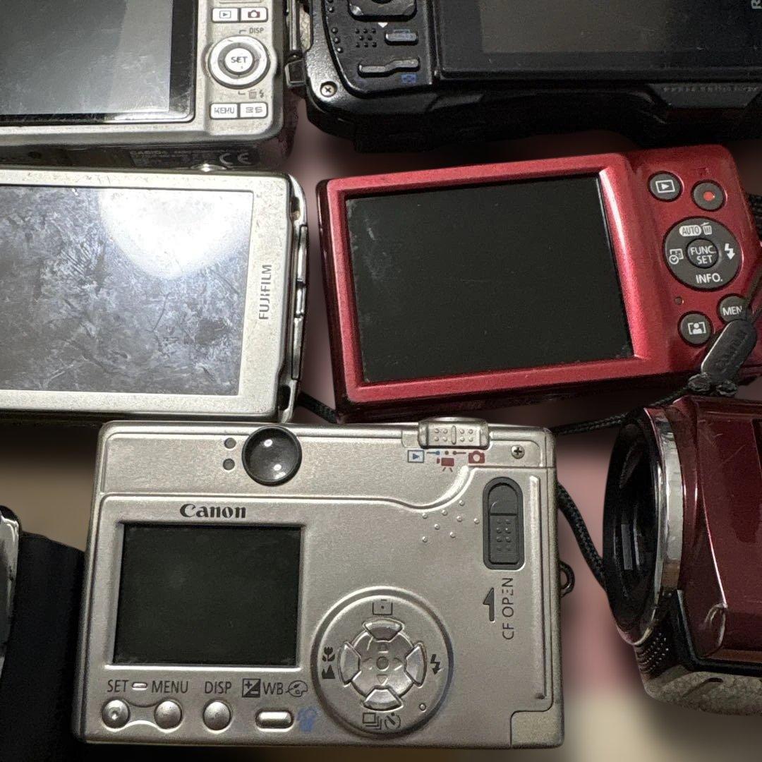 S*H様 コンパクトデジタルカメラまとめて売ります。