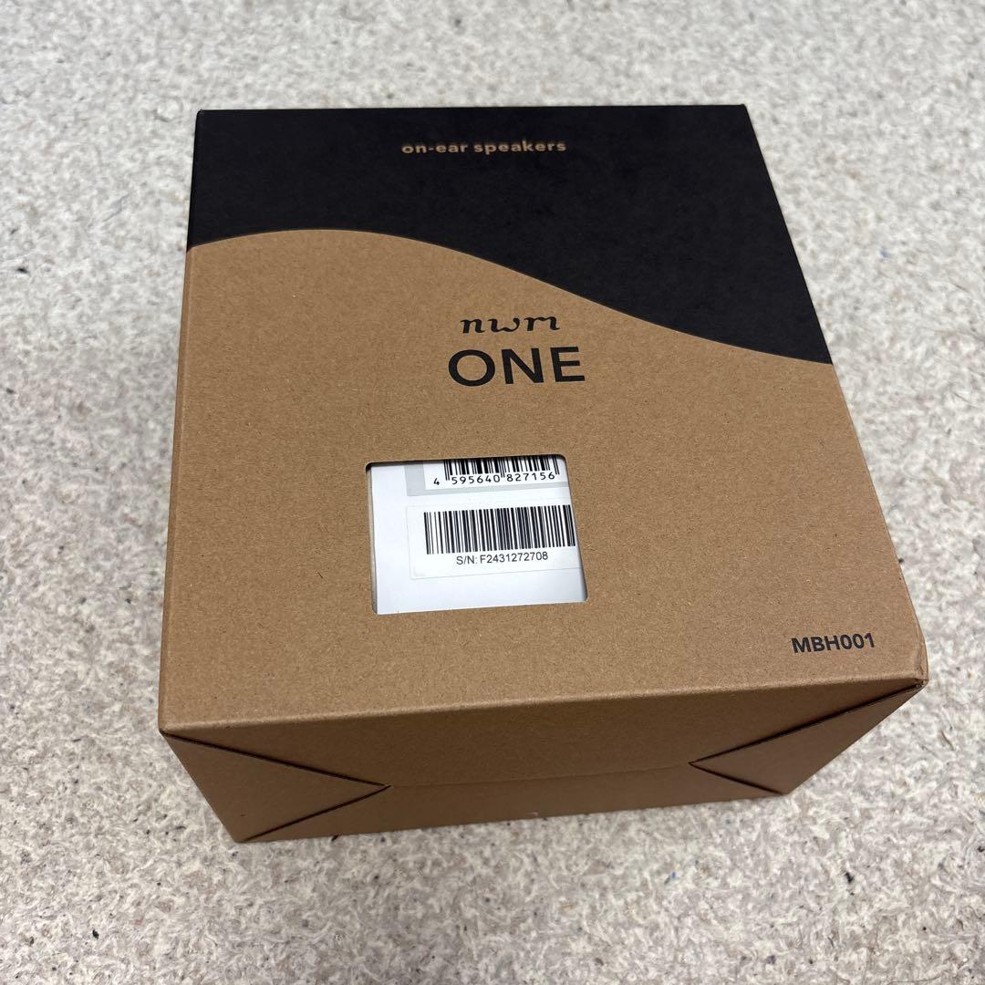 NWM ONE ワイヤレスヘッドホン 耳スピーカー ダークグレイ MBH01