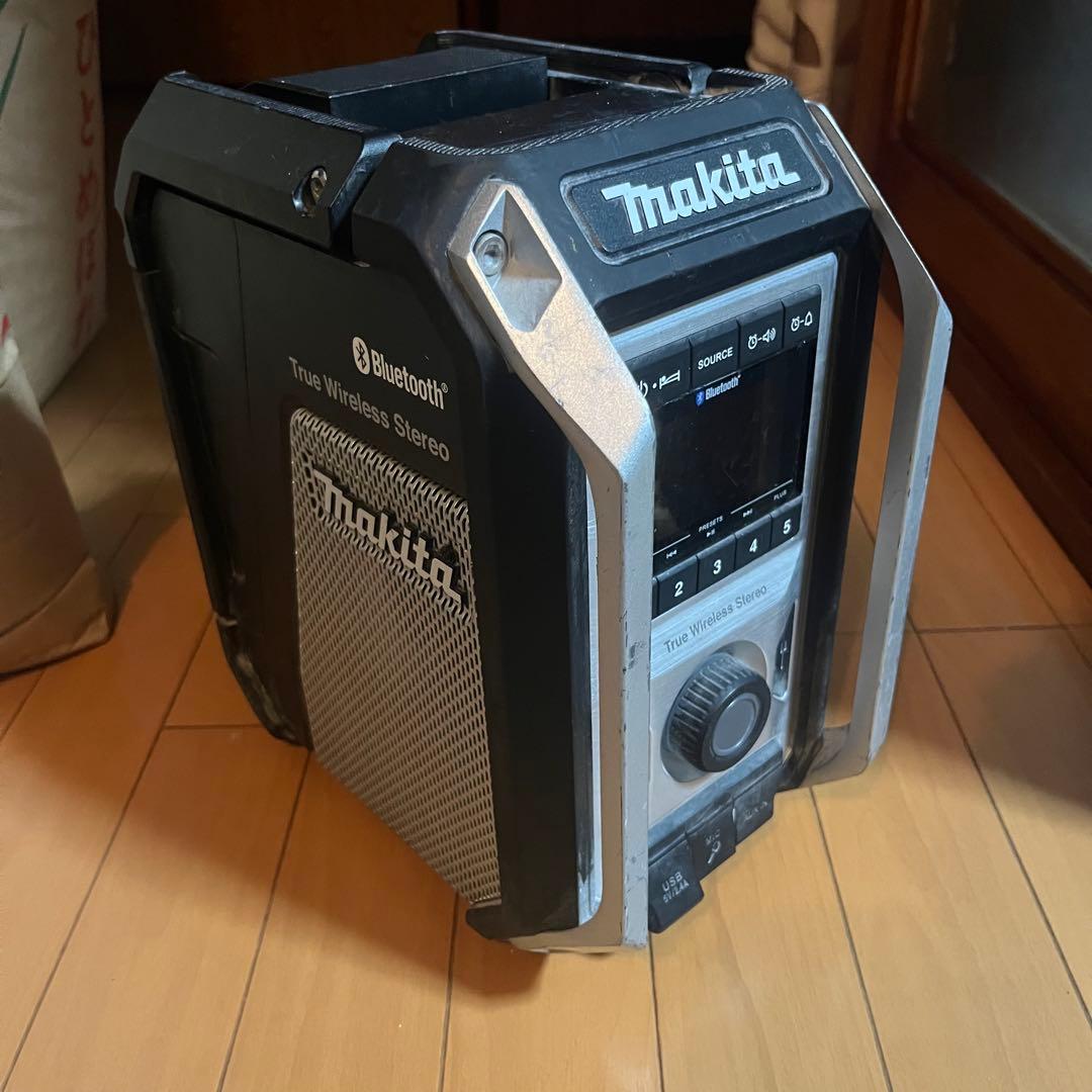 マキタ　10.8v 14.4V 18v ラジオ Bluetooth