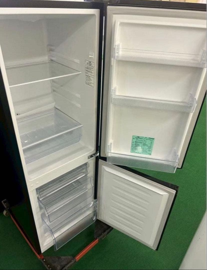 【高年式】2022年式 175L Hisense 冷蔵庫 HR-D1701B