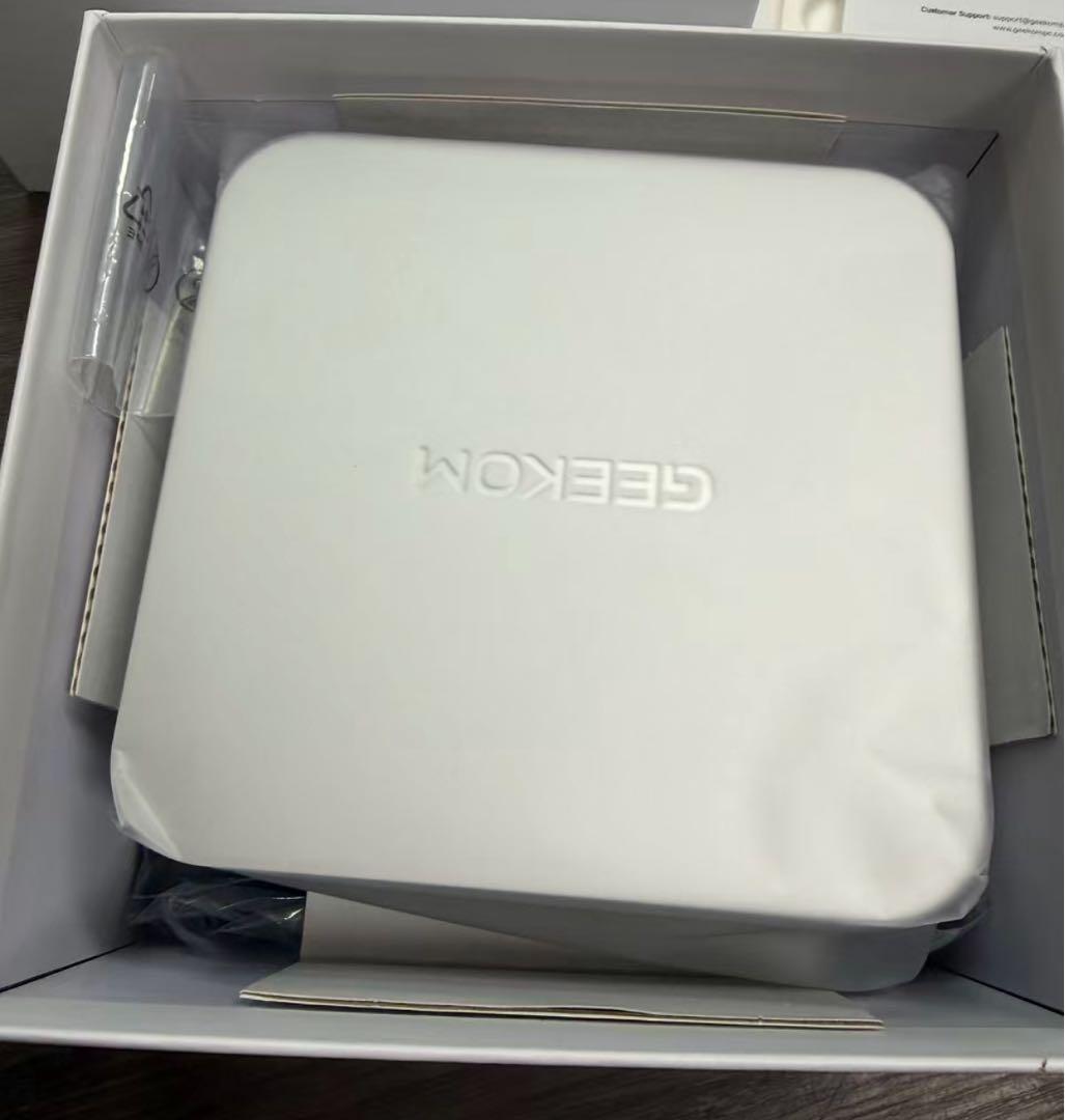 GEEKOM A9 MAX AI ミニPC
