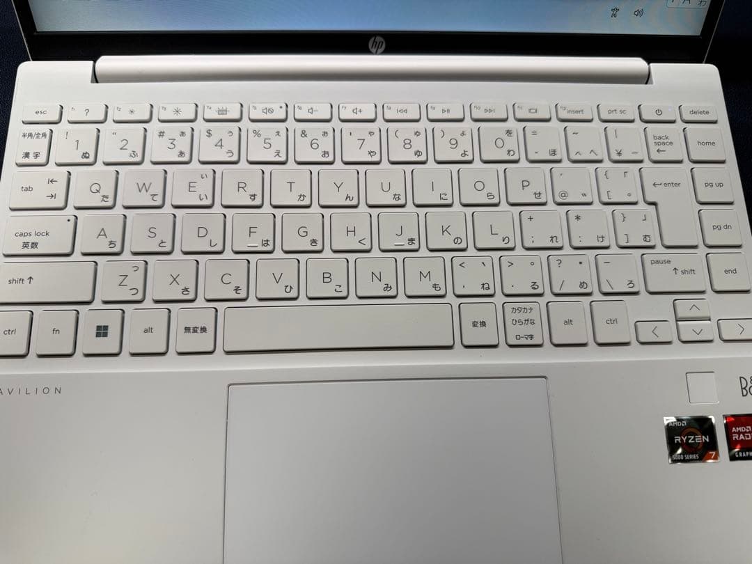 HP Pavilion Aero Laptop 13-be　美品