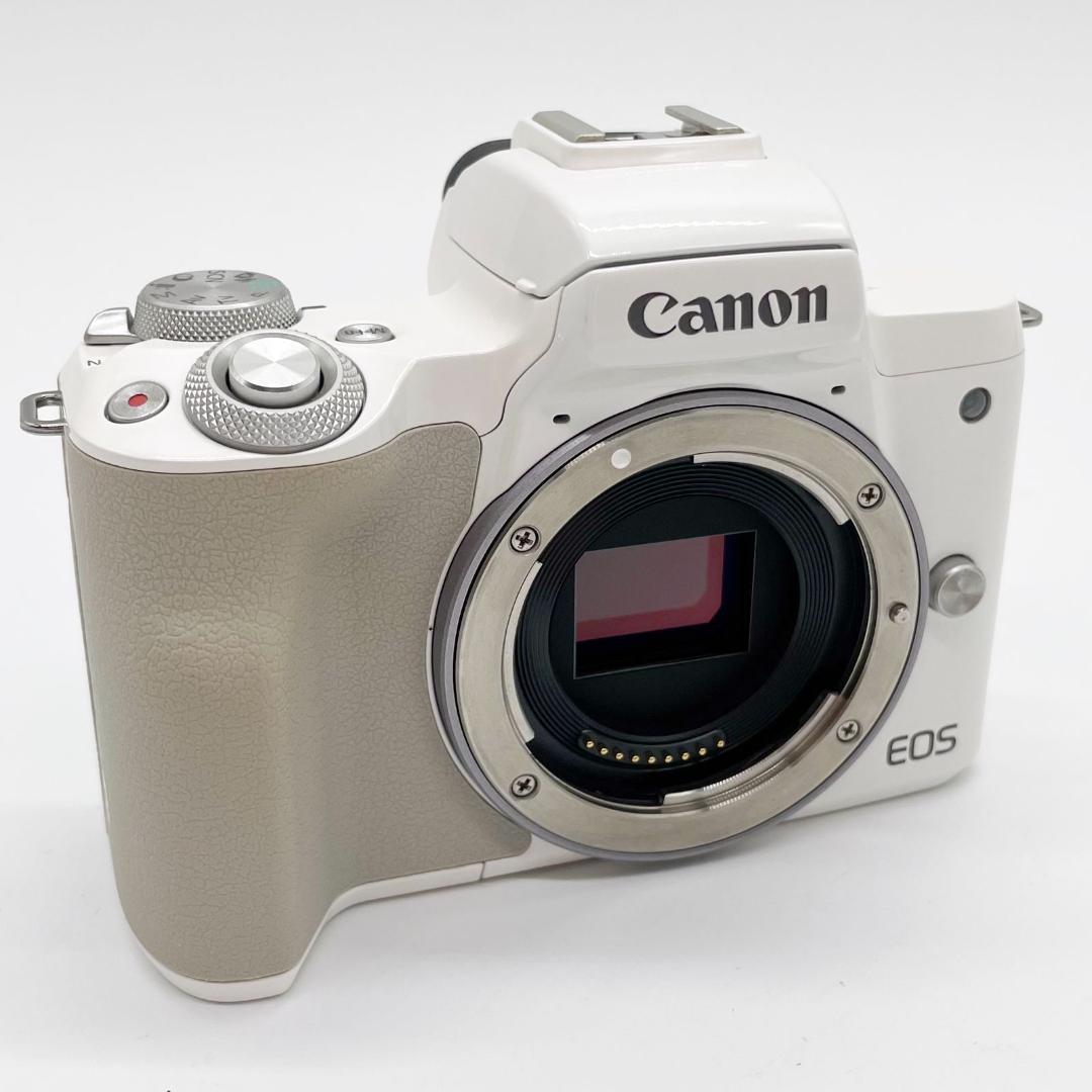 Canon EOS Kiss M ホワイト 18-150mmレンズキット