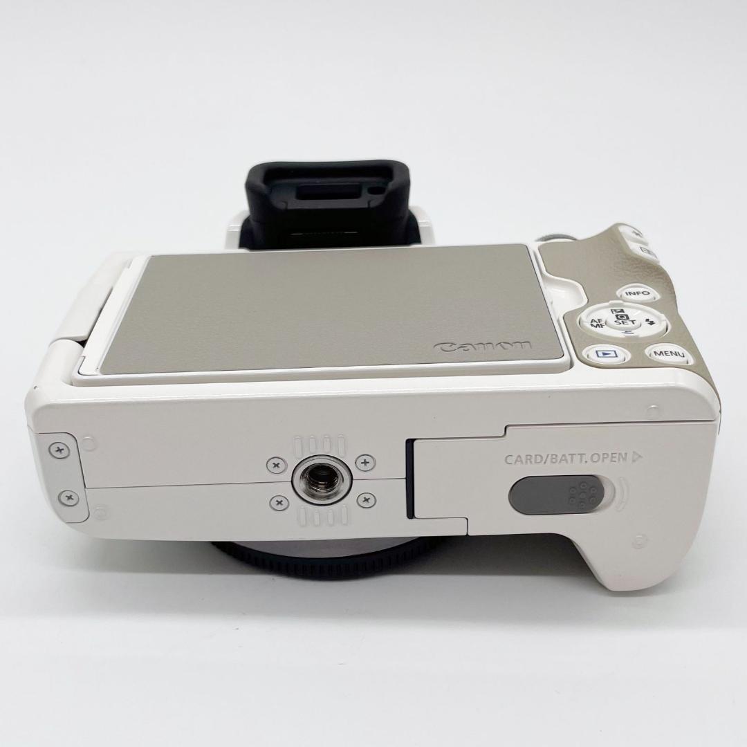 Canon EOS Kiss M ホワイト 18-150mmレンズキット