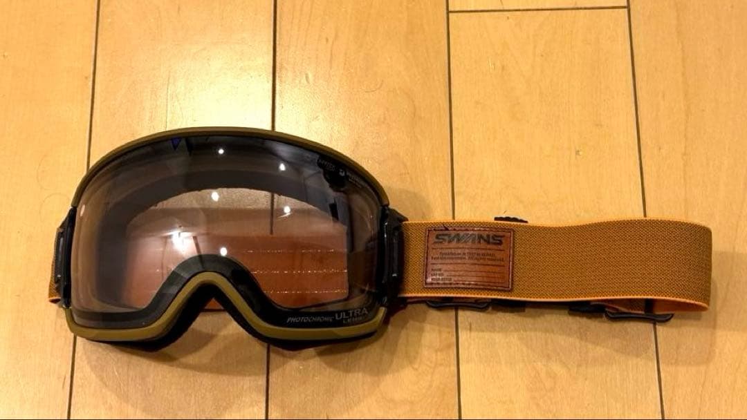 SWANS RIDGE LINE/Dice BANK ウルトラ調光　マスタード