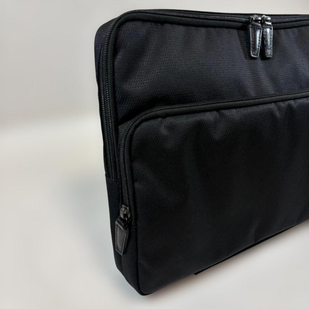 美品 ポーター ディル PCケース L 15インチ対応 多機能ポケット 黒