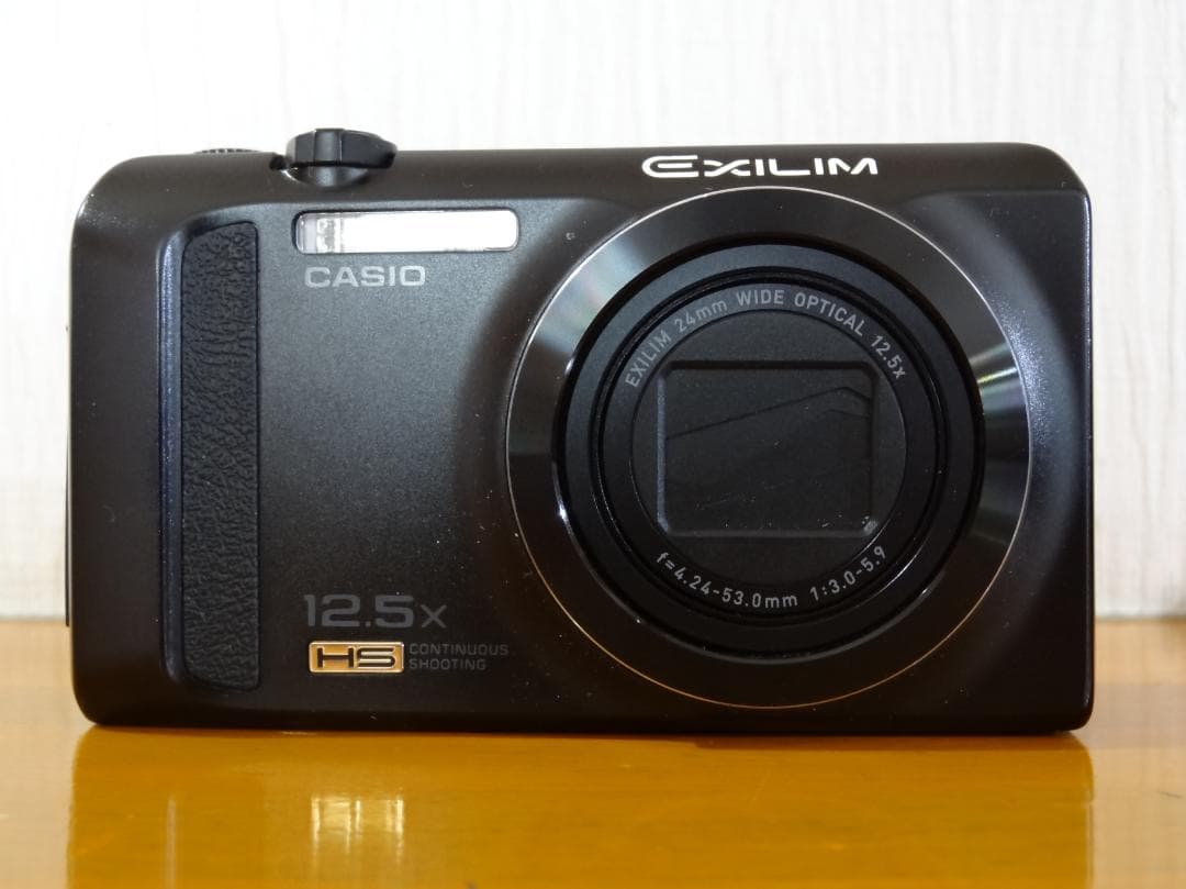 CASIO EXILIM EX-ZR200 ブラック　コンパクトデジタルカメラ