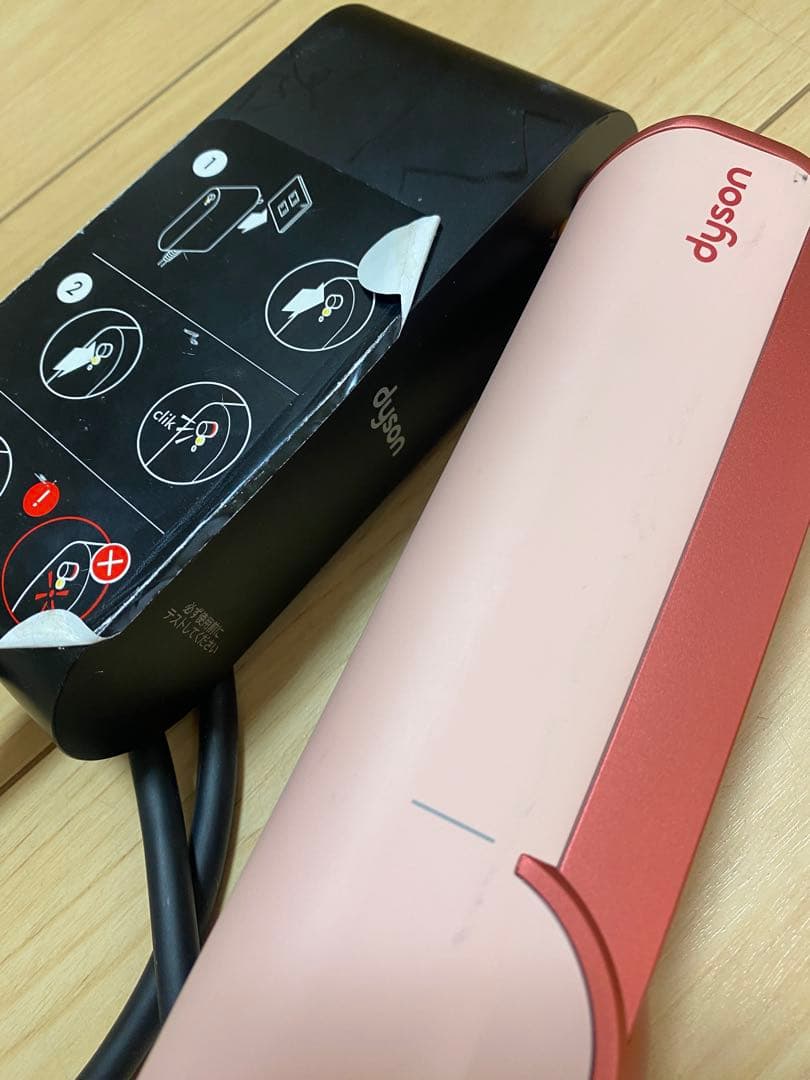 美品Dyson ダイソン　エアストレイトナー　ドライヤー