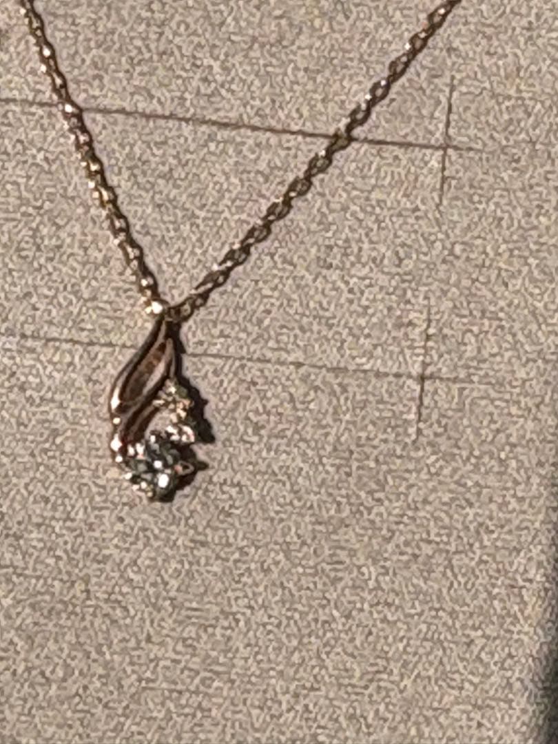 エステール k10 ダイヤモンドネックレス