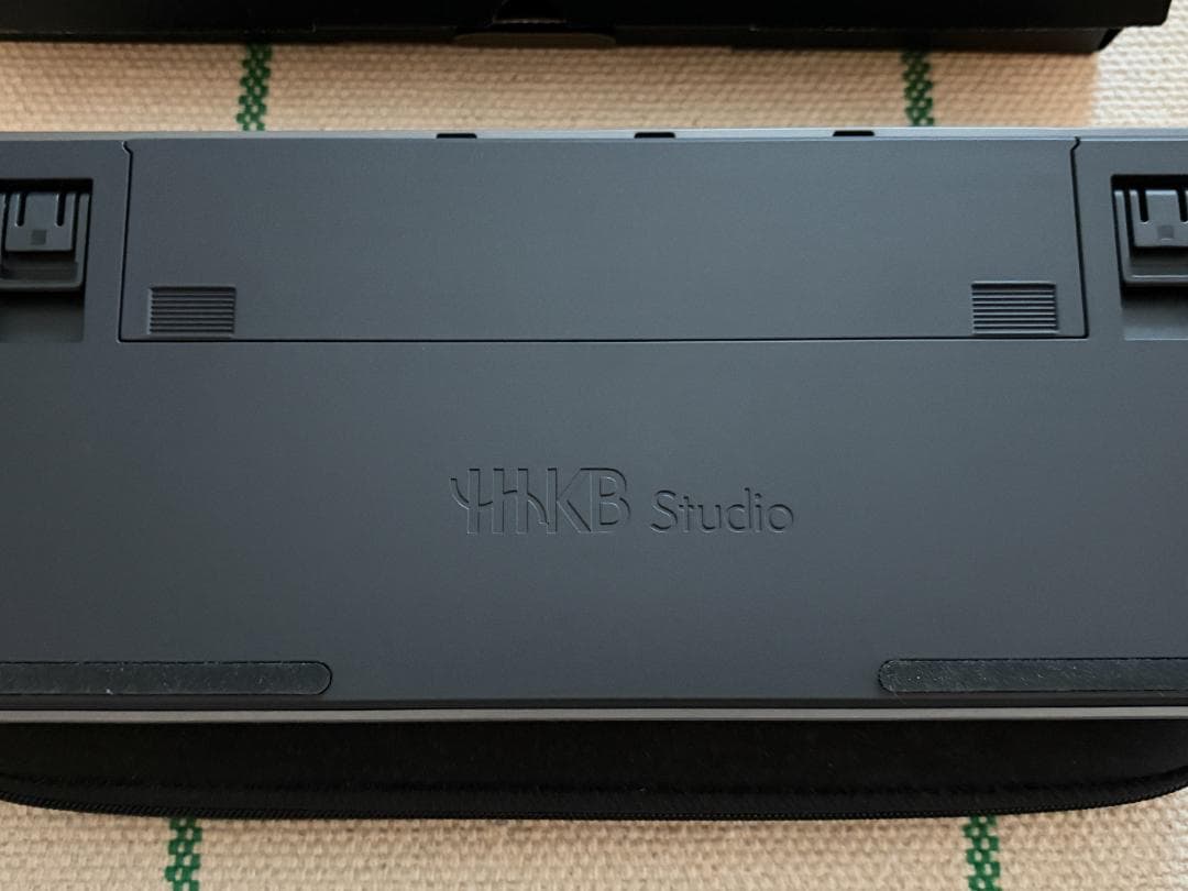 HHKB Studio（US配列）+ 専用ケース（Keyboard Pod2）
