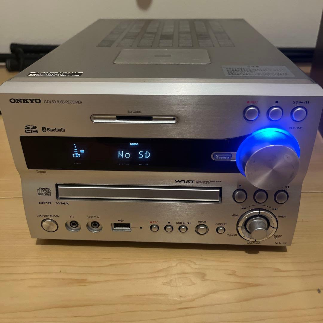 Onkyo シルバー ミニコンポ 2スピーカー　オンキョー