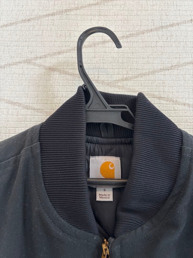 Carhartt 黒 ダウンベスト Sサイズ