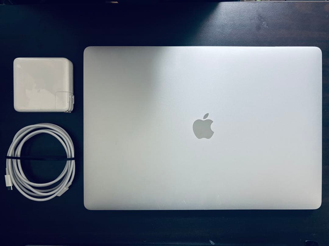 【美品】Macbook Pro 16インチ 2019 i7 16/512GB