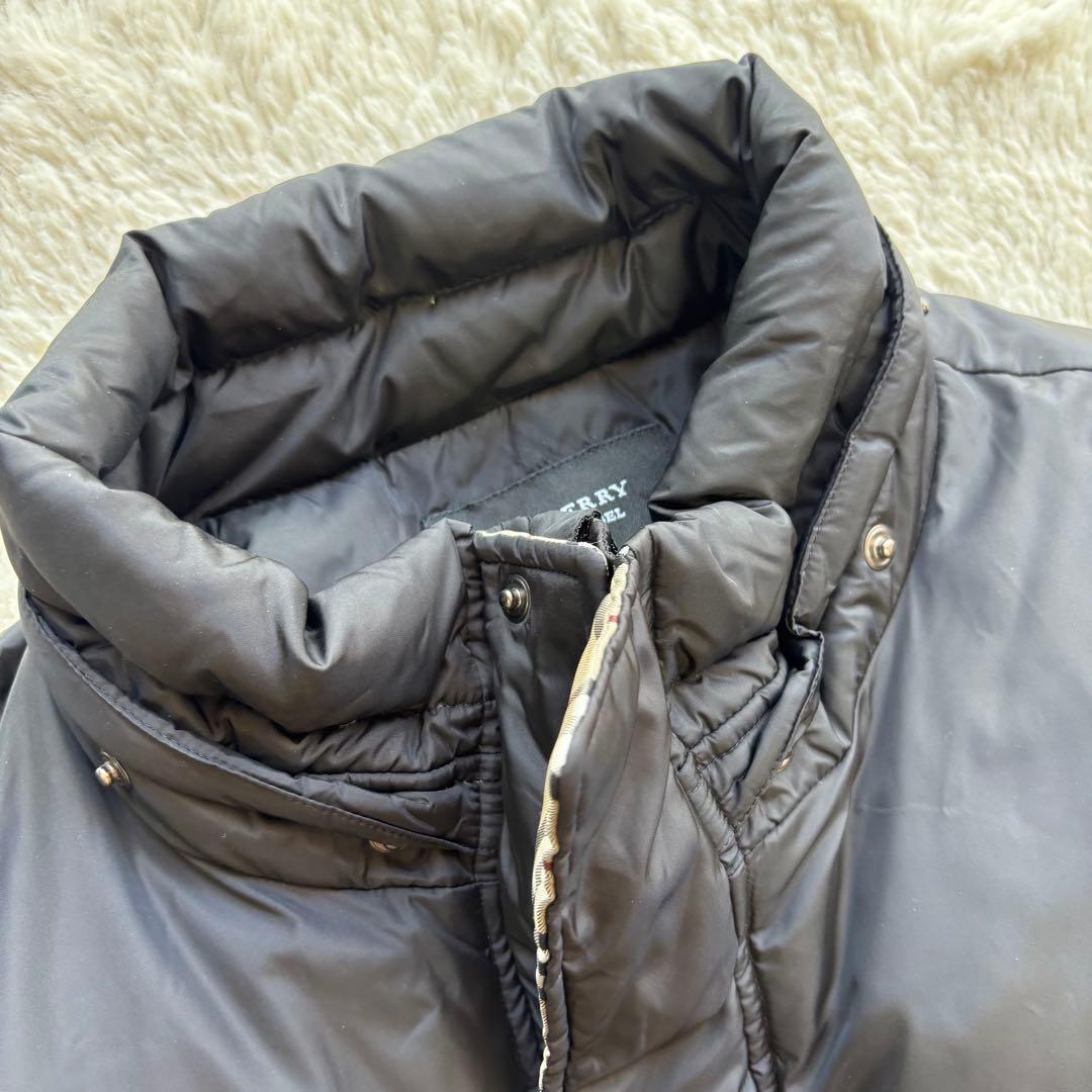 ✨バーバリーブラックレーベル ダウンジャケット　コートL 黒ホース刺繍