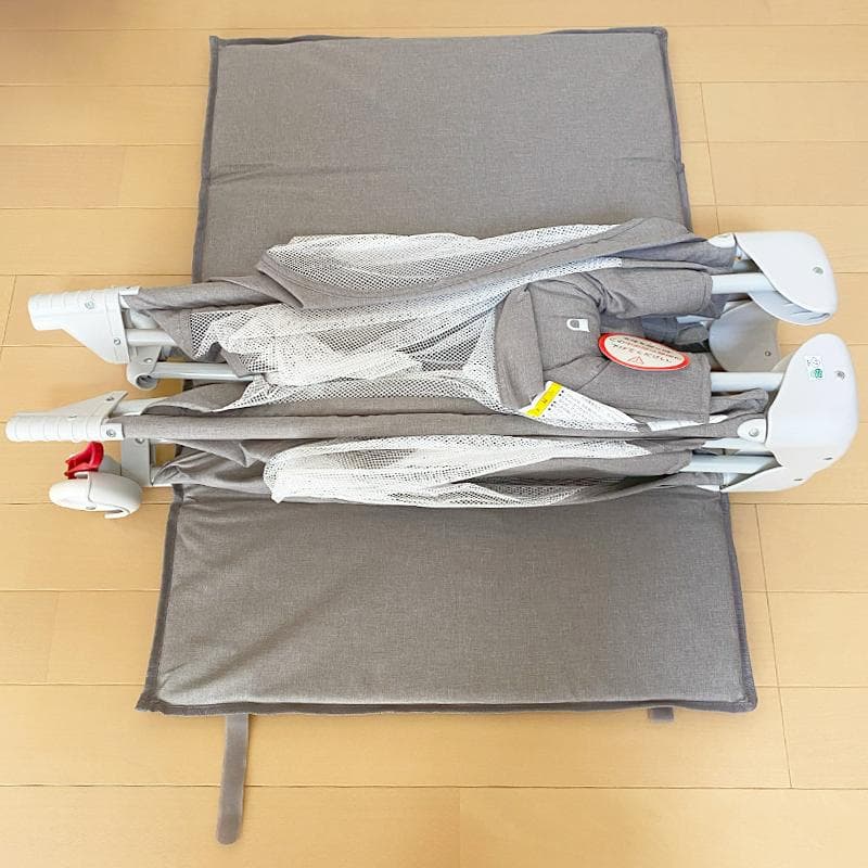 【未使用】KATOJI カトージ ポータブルベビーベッド おむつ替えテーブル付