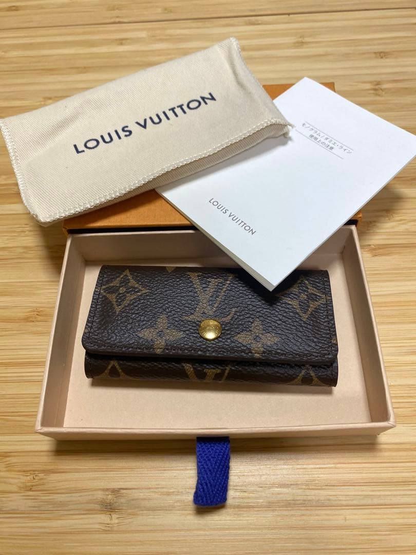 ルイヴィトン　ミュルティクレ4連　モノグラム　キーケース