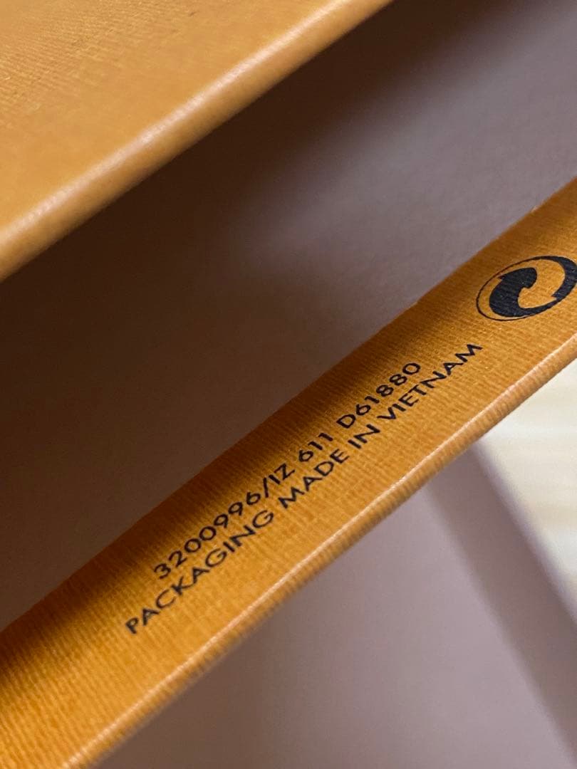 ルイヴィトン　ミュルティクレ4連　モノグラム　キーケース