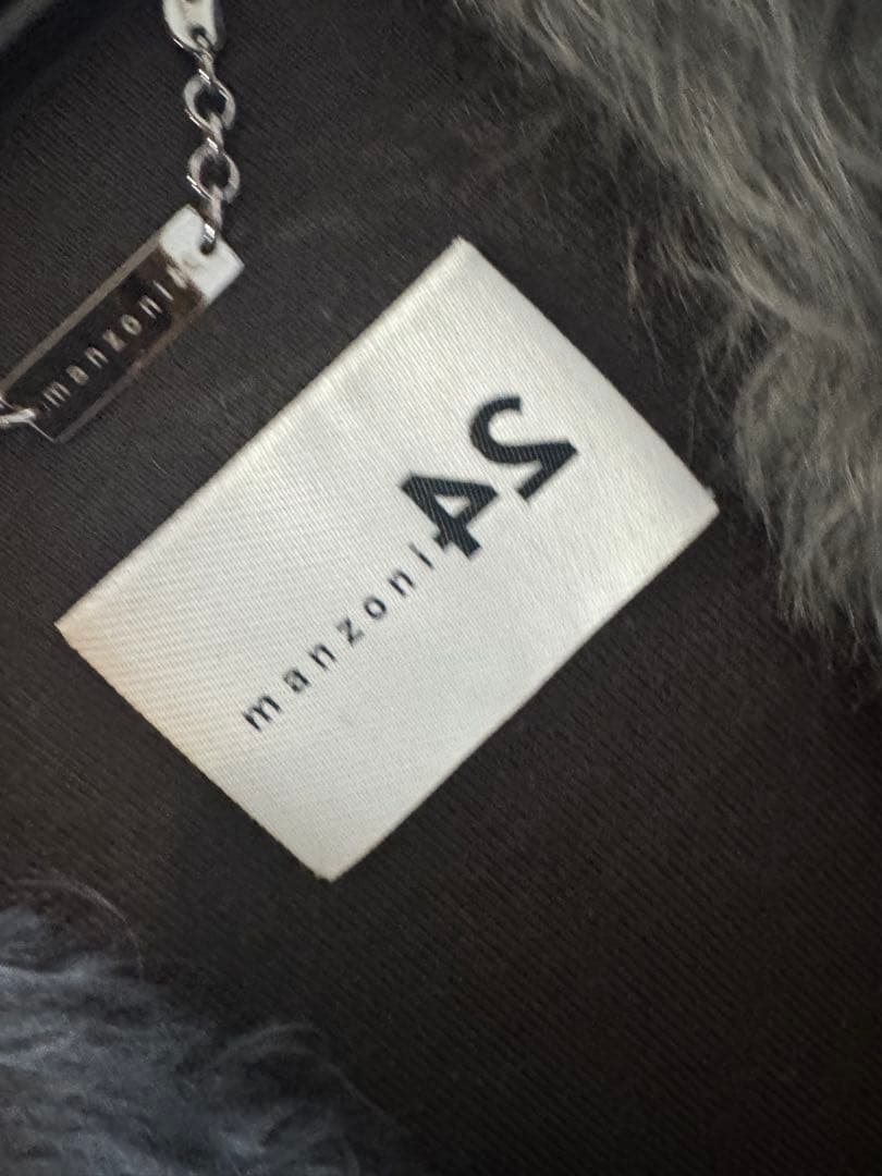 ジレ　ベスト　ファー　manzoni24 ハンガー付き