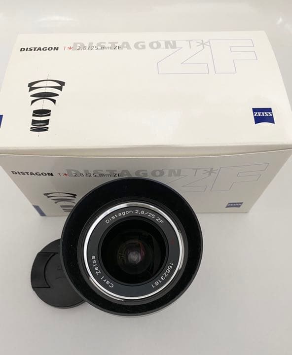 カールツァイス　ディスタゴン　25mm f2.8 Fマウント　コシナ