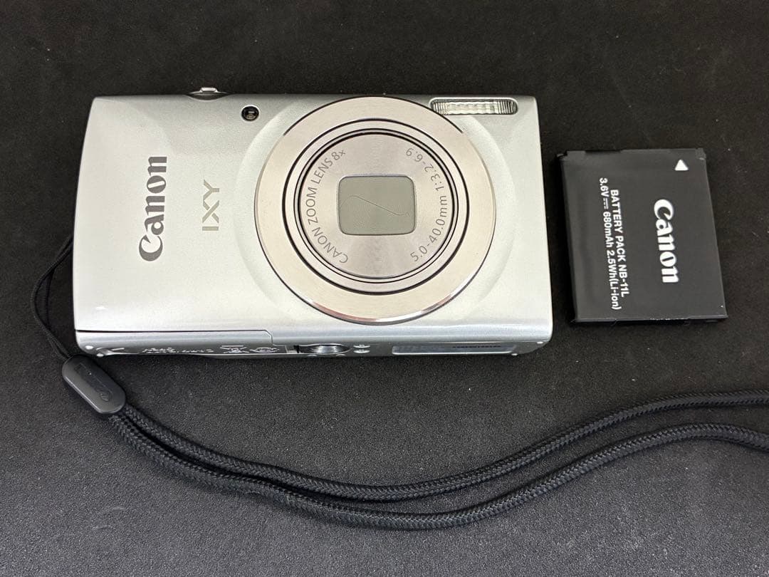 キャノン　デジタルカメラ　IXY180 シルバー