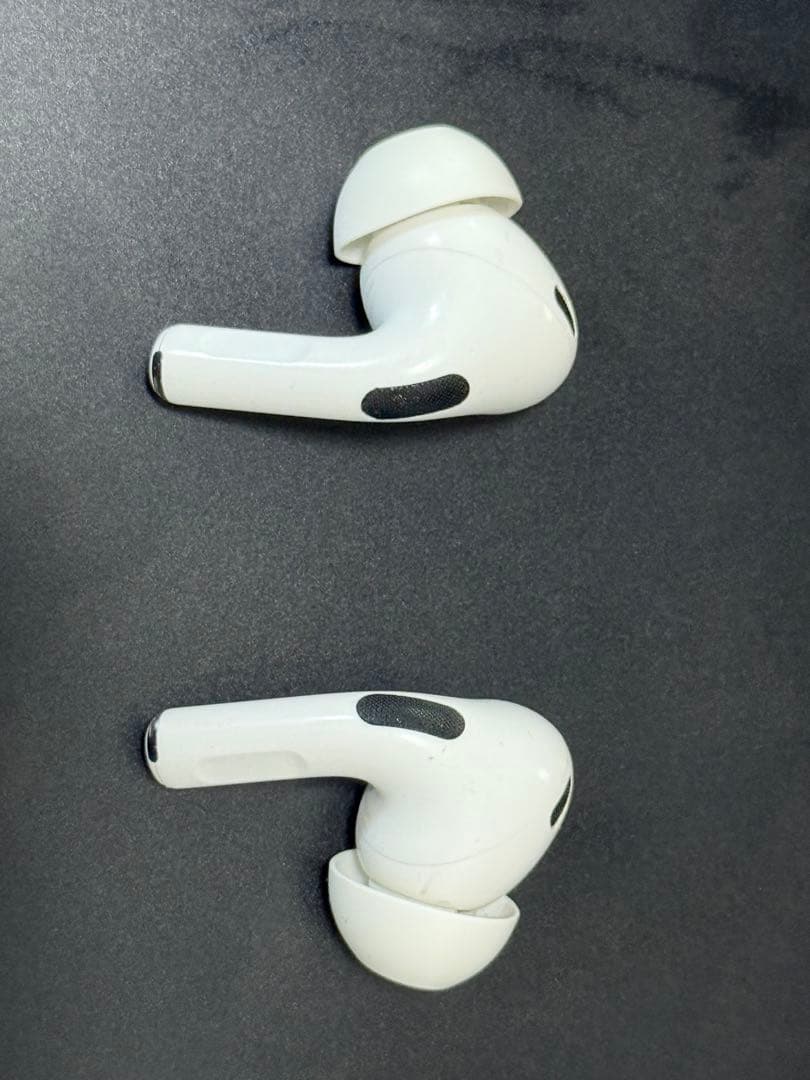 Apple AirPods Pro 第2世代 イヤホンのみ 充電器なし