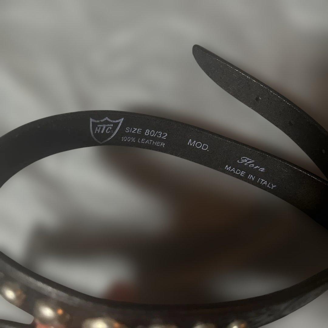 HTC スタッズ付きブラックレザーベルト