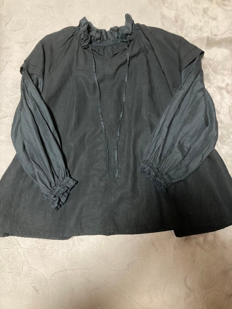 シクラメン⭐︎ネストローブ　リネンラミーフリル2wayブラウス2025