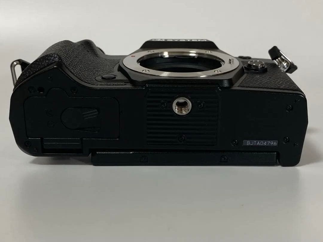 【美品】OM SYSTEM OM-5 Mark II ブラック