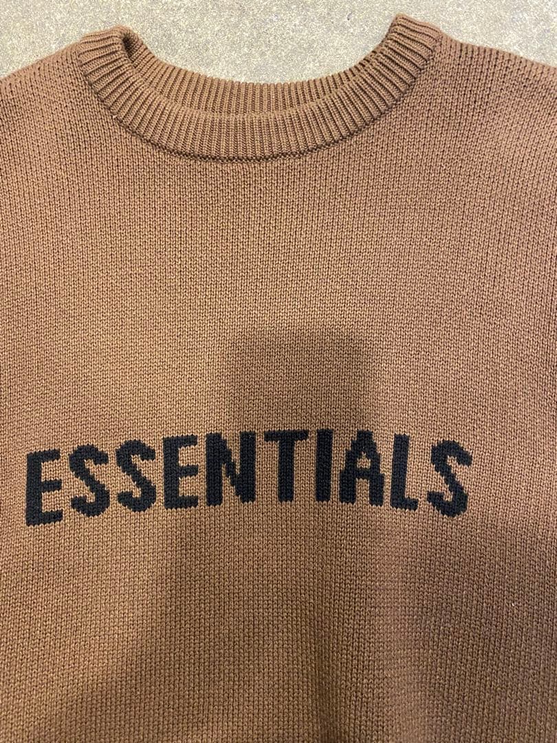 トップス essentials crewneck knit