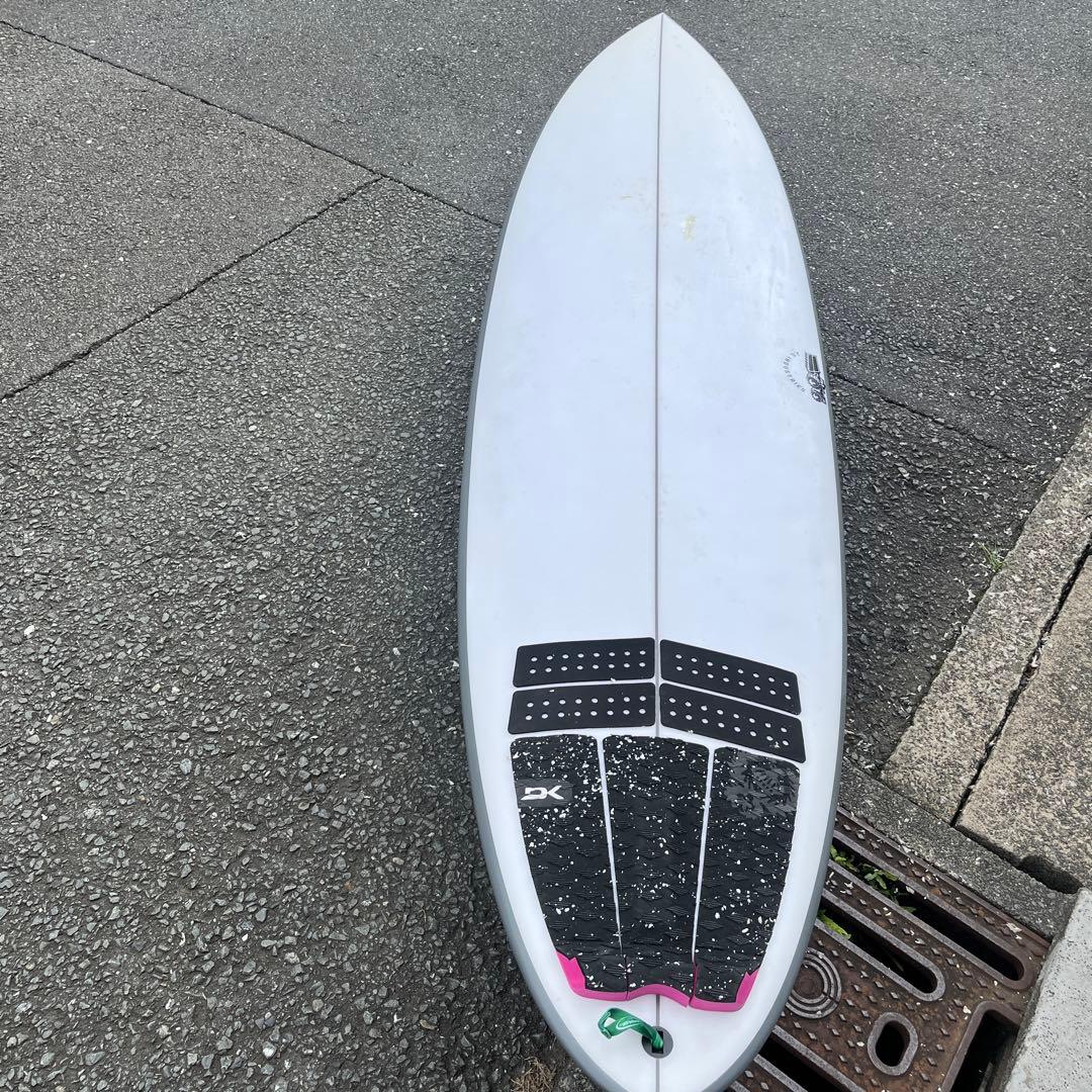 js エルバロン　6.8 フィン付き