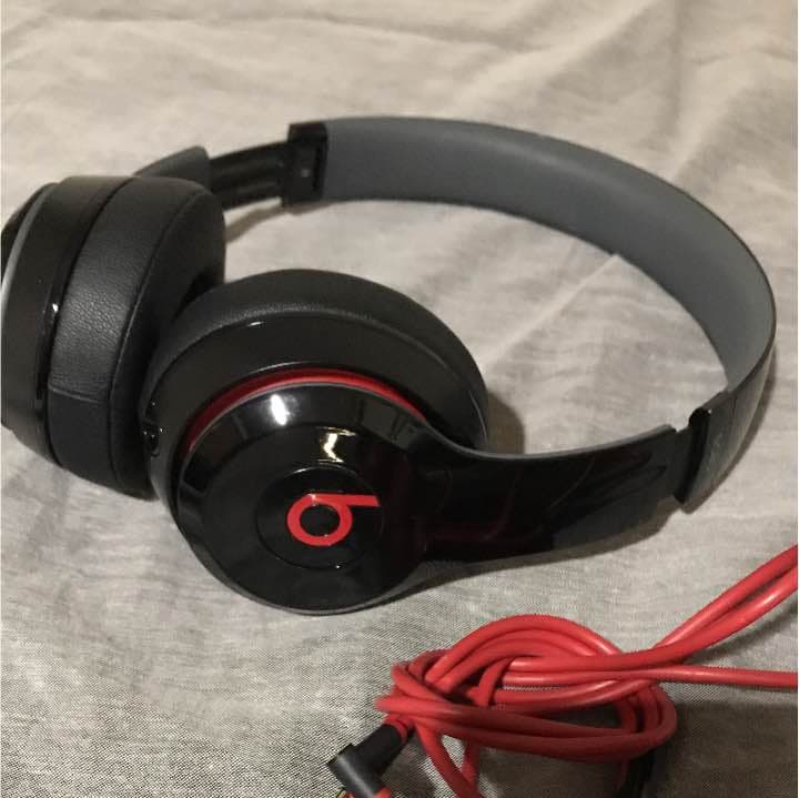 Beats solo ヘッドフォン