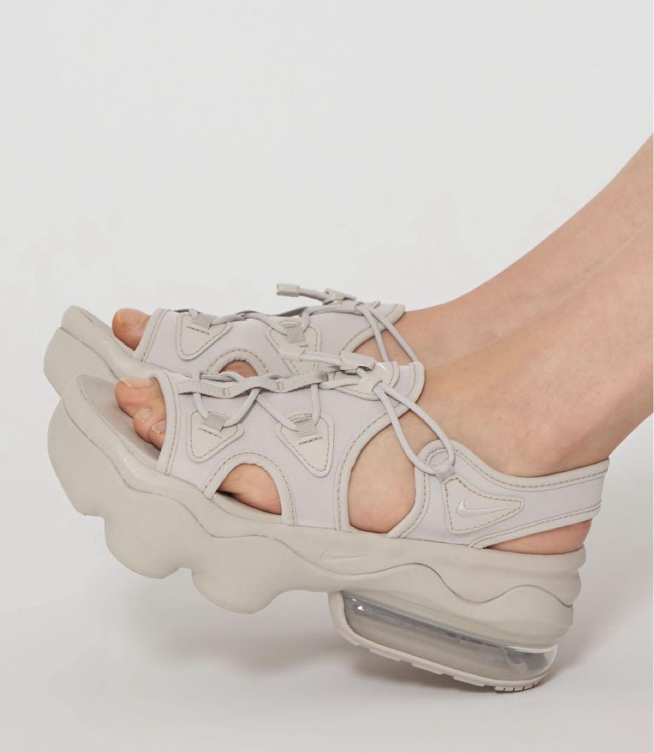 新品未使用箱付★NIKEエア マックス ココ サンダル / ベージュ 22cm