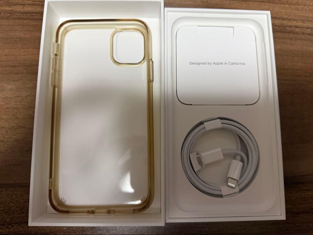 iPhone 11 ホワイト 64GB SIMフリー