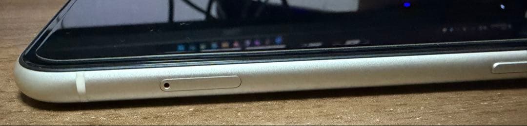 iPhone 11 ホワイト 64GB SIMフリー