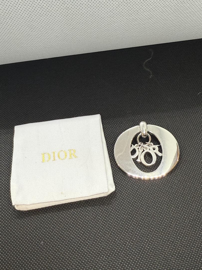 DIOR ロゴブローチ ChristianDior クリスチャンディオール