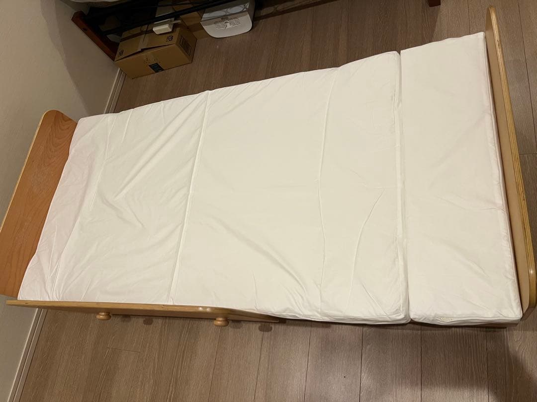 HOPPL bebed kids 子ども用ベット(延長ボード＋マットレス付き)