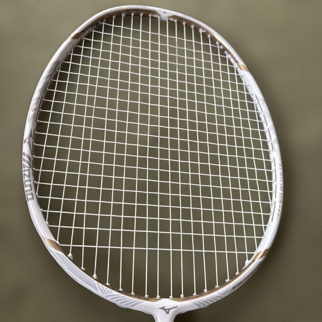 ミズノ　アルティウス03feel バドミントンラケット