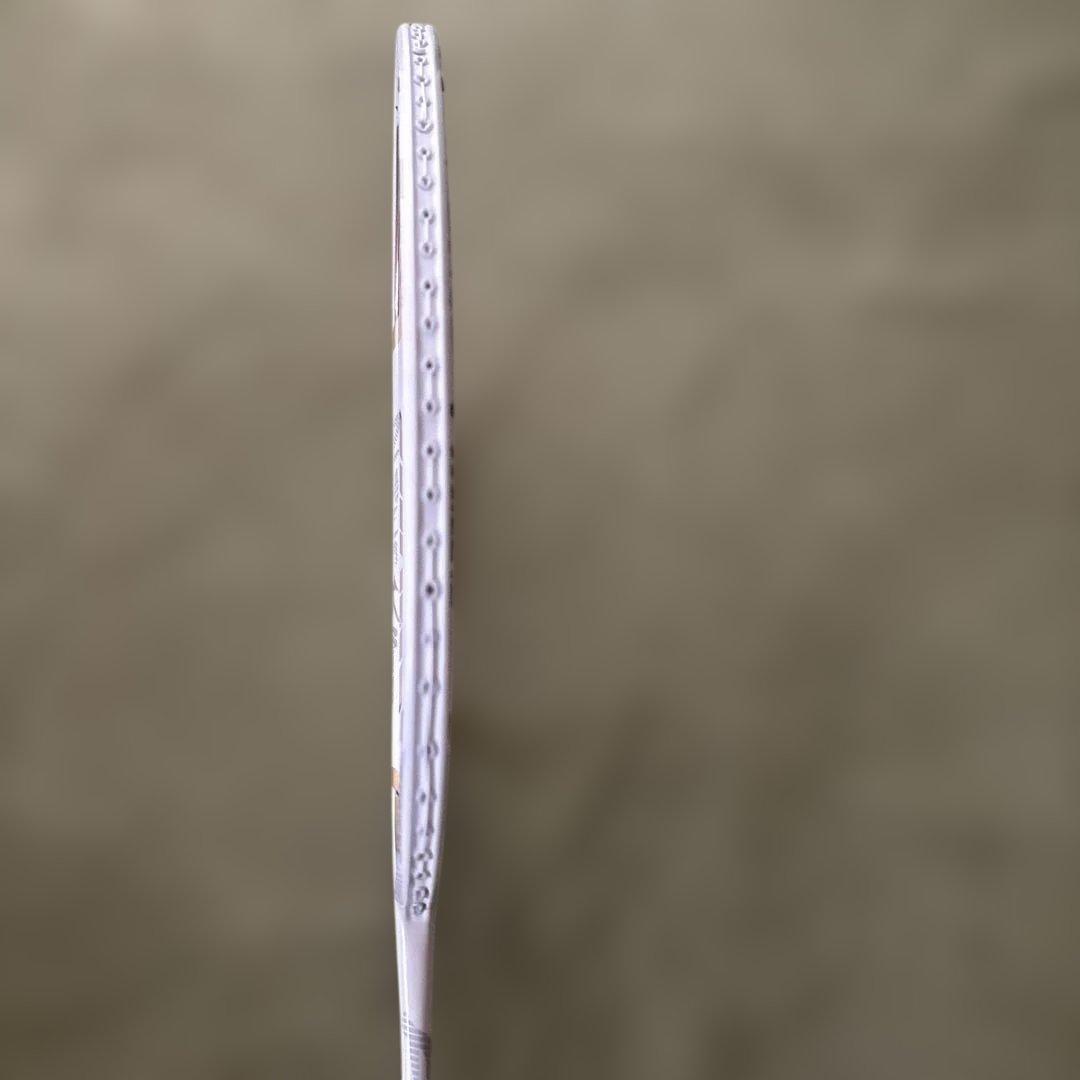 ミズノ　アルティウス03feel バドミントンラケット