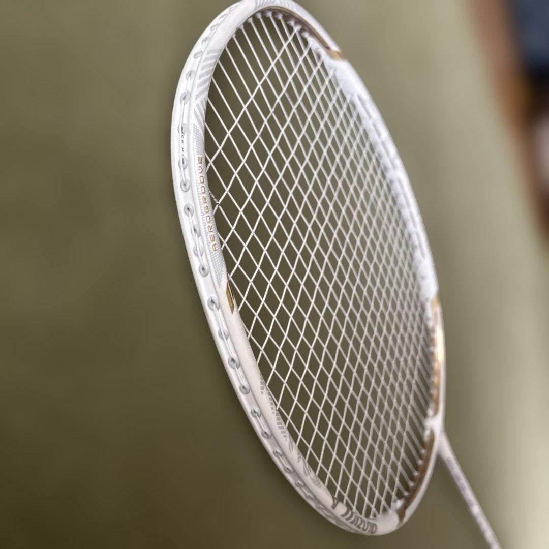 ミズノ　アルティウス03feel バドミントンラケット